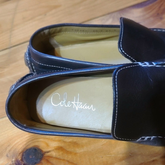 Women's Brown Leather Loafers, Size 8.5 US - Picture 4 of 7